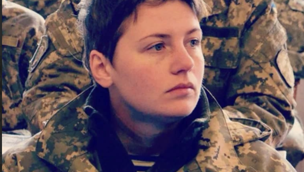 Важливо, щоб ми вижили як країна і народ. Інакше нашого мистецтва не буде. Бойова медикиня Ольга Харченко розповідає про службу та мистецтво.